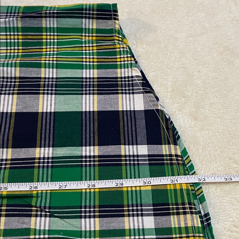 CE Schmidt Work Wear Short-Sleeve Plaid Button-Up Shirt in Green/Black - Picture 5 of 7
